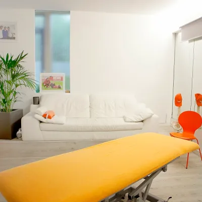 Behandlungsraum Physiotherapie Rinke in Köln Weiden