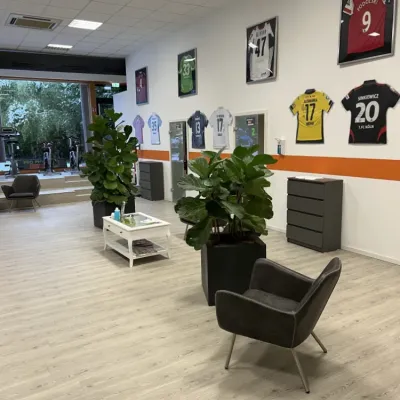 Wartebereich Physiotherapie Rinke in Köln Weiden